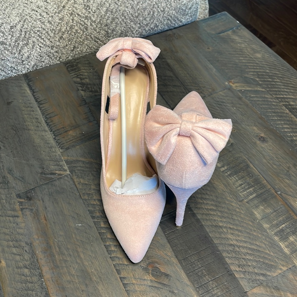 Soft pink heels